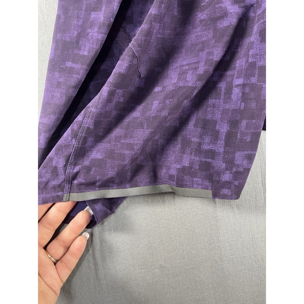 Lululemon Shorts Mens Medium Purple Tie Dye Casual Yoga Athletic - Picture 8 of 12